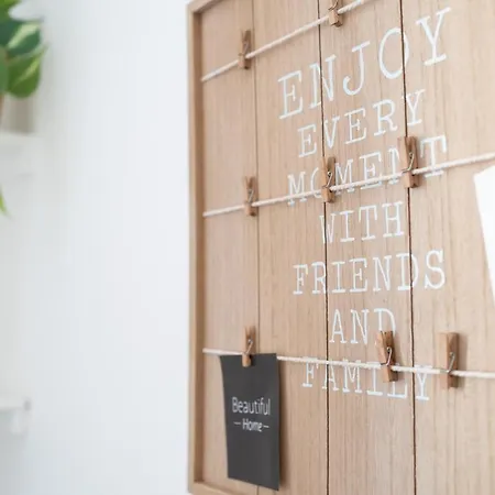 White Gioberti 아파트