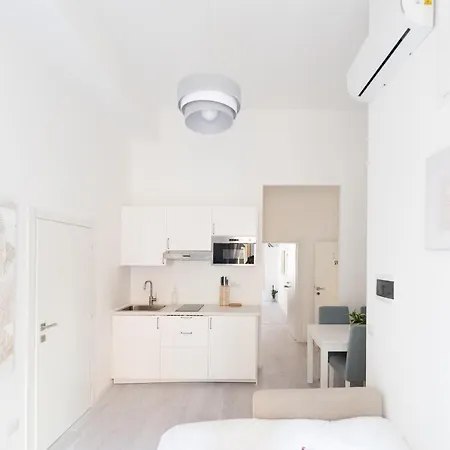 White Gioberti * 로마