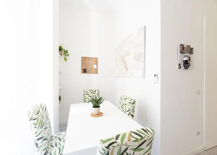 White Gioberti Apartment